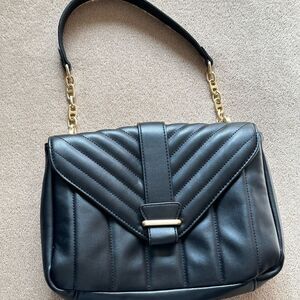 Black shoulder bag  
